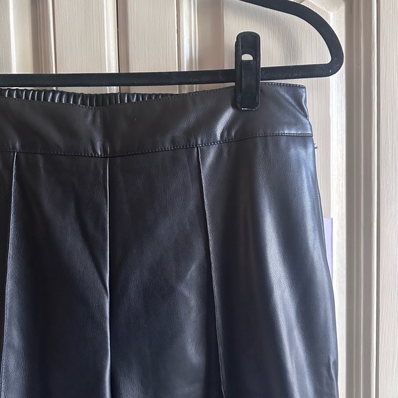 NWT Black Faux Leather Pants - Picture 2 of 6